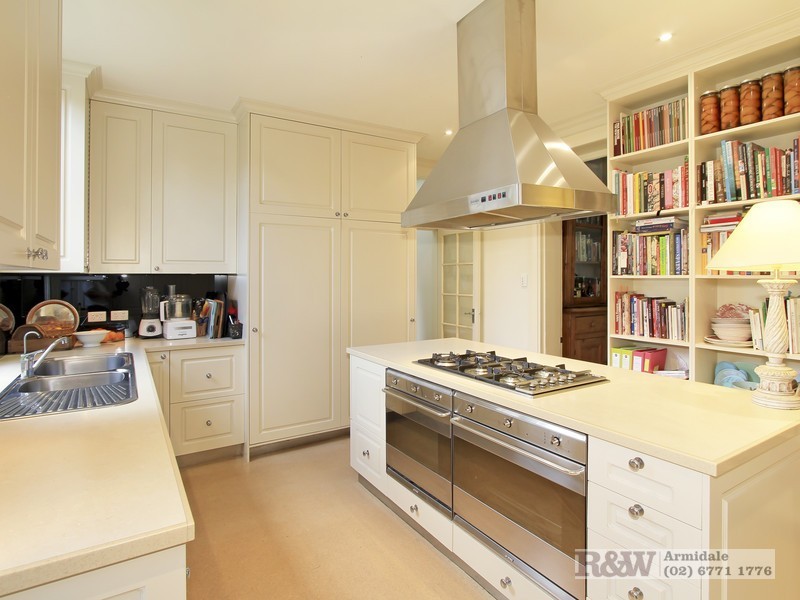 145 Mossman Street, Armidale NSW 2350