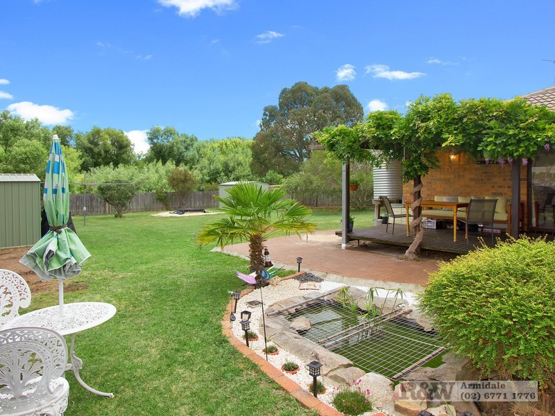 19 Centennial Close, Armidale NSW 2350