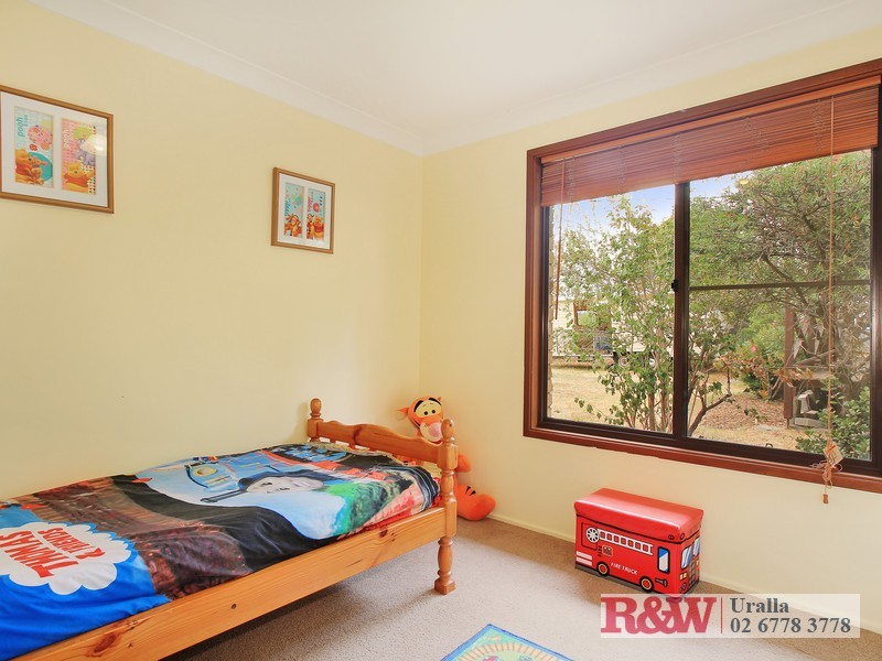 32 Dumaresq Street, Uralla NSW 2358