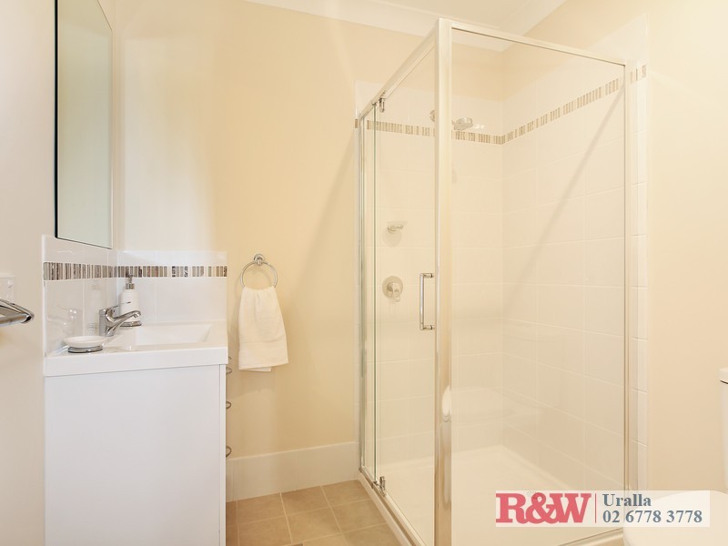 32 Dumaresq Street, Uralla NSW 2358