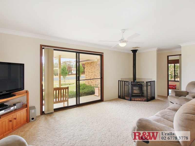32 Dumaresq Street, Uralla NSW 2358