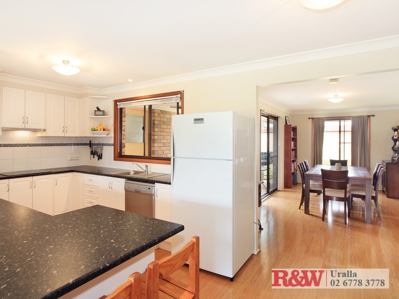 32 Dumaresq Street, Uralla NSW 2358