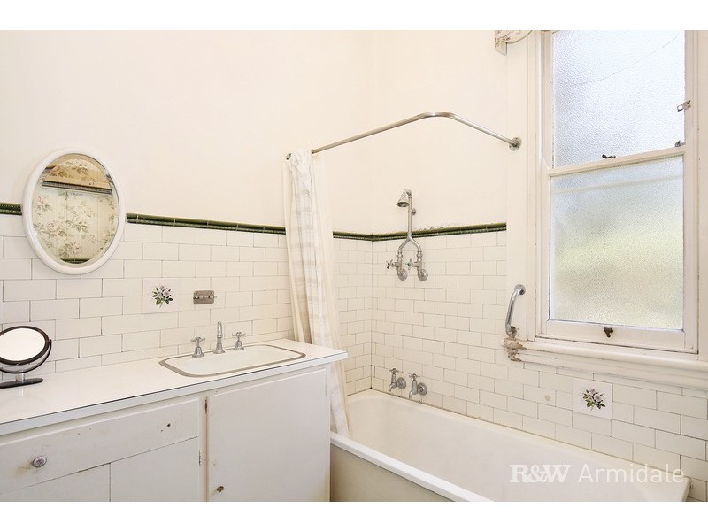 148 Mann Street, Armidale NSW 2350