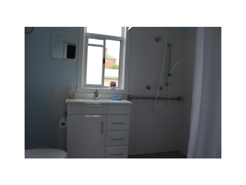 41 Maitland Street, Uralla NSW 2358