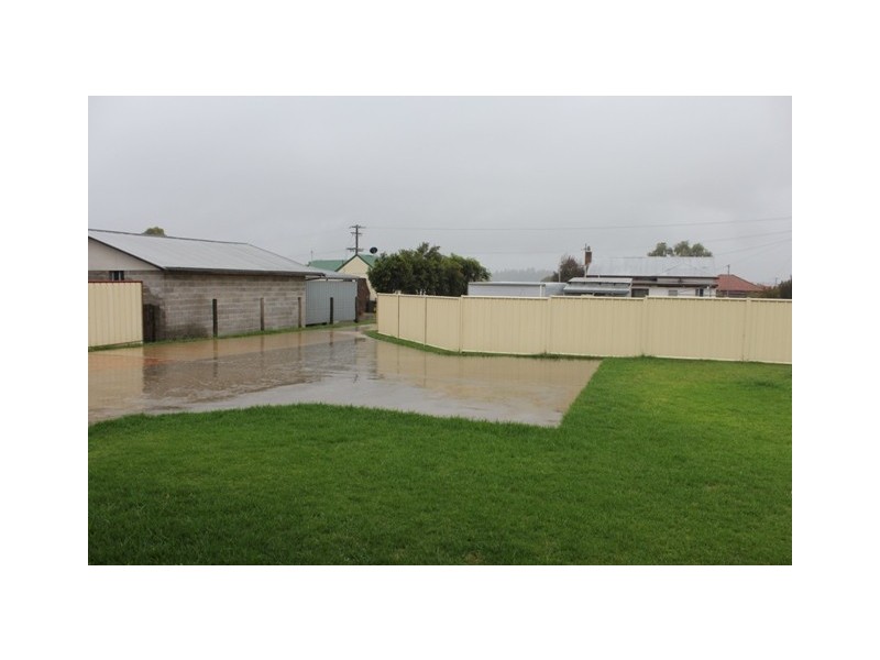 2A Dumaresq Street, Uralla NSW 2358