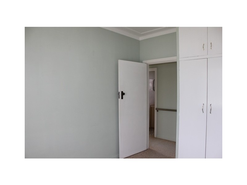 16 King Street, Uralla NSW 2358