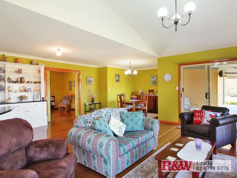 34 Panhandle Road, Uralla NSW 2358