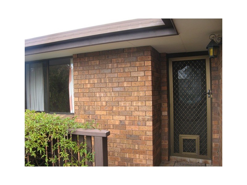 13 Newbury Drive, Armidale NSW 2350