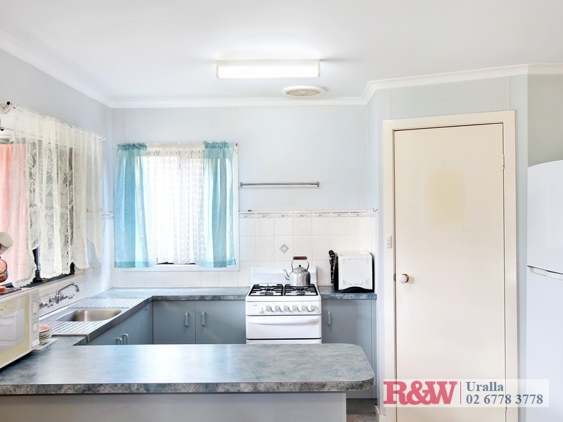 48 Salisbury Street, Uralla NSW 2358