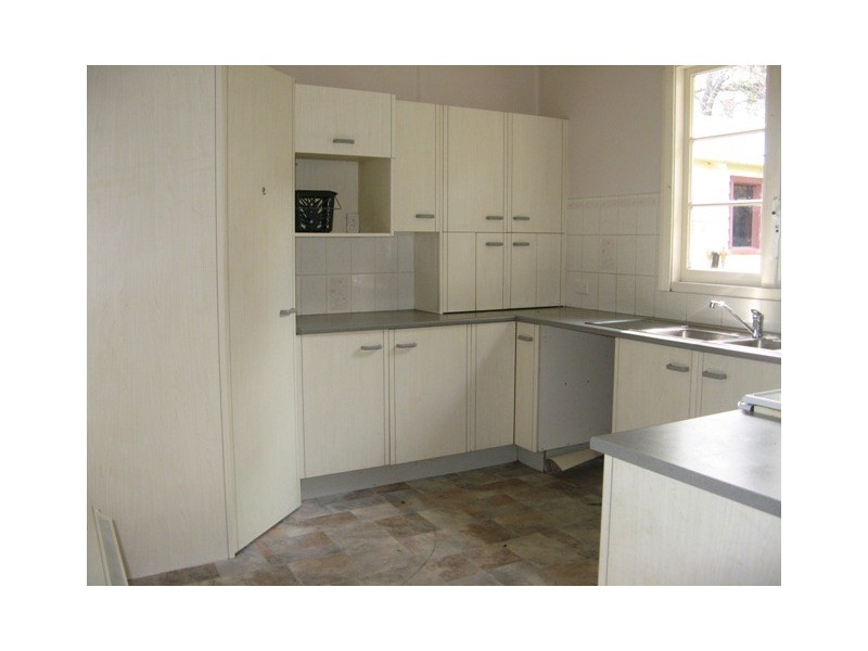 139 Kirkwood Street, Armidale NSW 2350