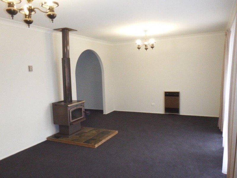 12 Dalton Drive, Armidale NSW 2350