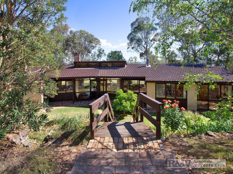 33 Box Hill Drive, Armidale NSW 2350
