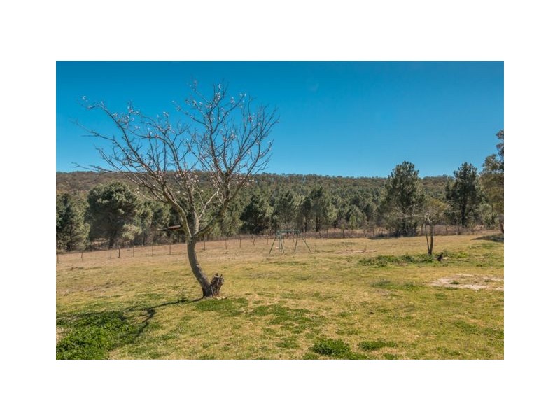 3 McDonald Lane, Rocky River NSW 2358
