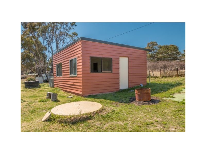 3 McDonald Lane, Rocky River NSW 2358