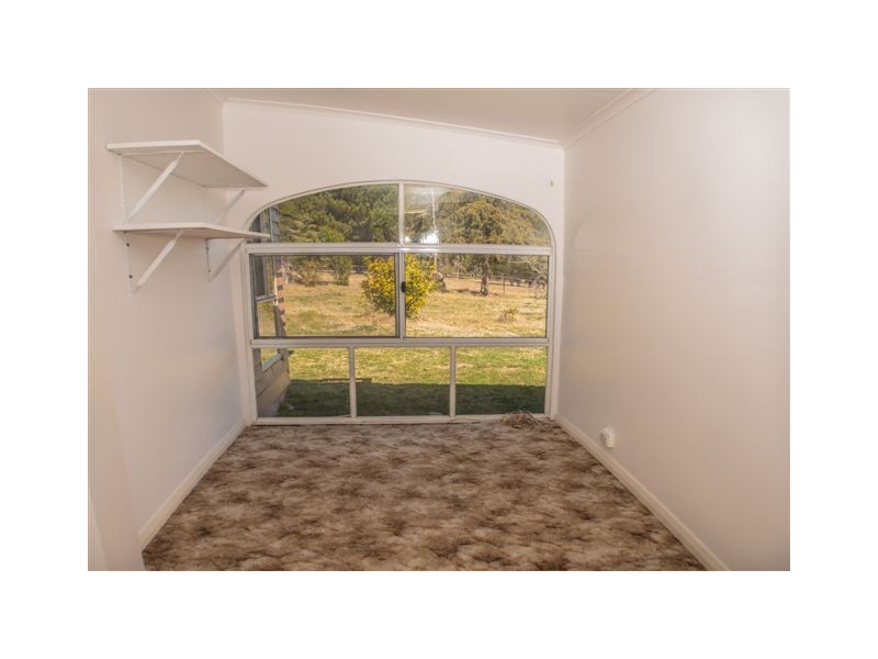 3 McDonald Lane, Rocky River NSW 2358