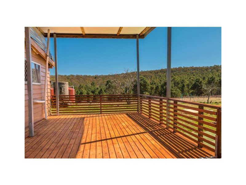 3 McDonald Lane, Rocky River NSW 2358