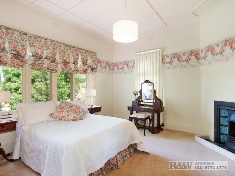 54 Faulkner Street, Armidale NSW 2350