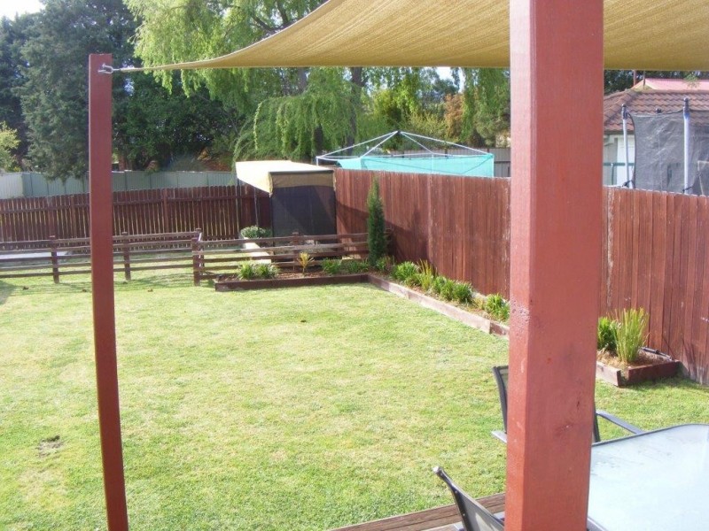 17 Jones Avenue, Armidale NSW 2350