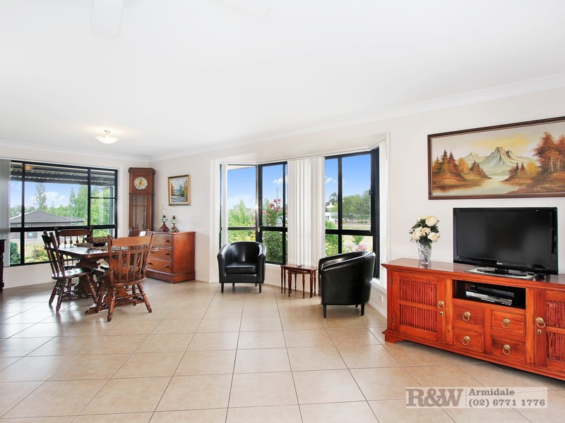 3 Sandon Close, Uralla NSW 2358