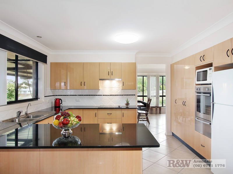 3 Sandon Close, Uralla NSW 2358