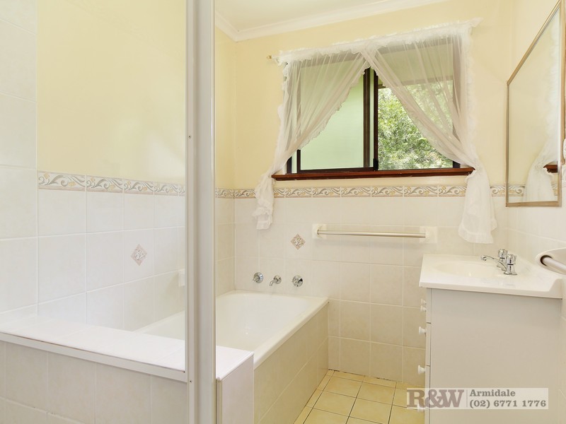5 Hawthorne Close, Armidale NSW 2350