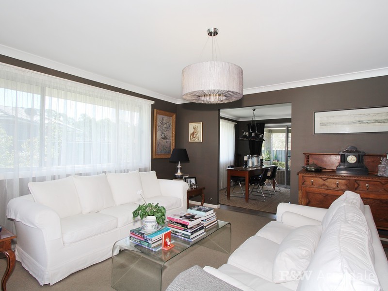 40 Albion Close, Armidale NSW 2350