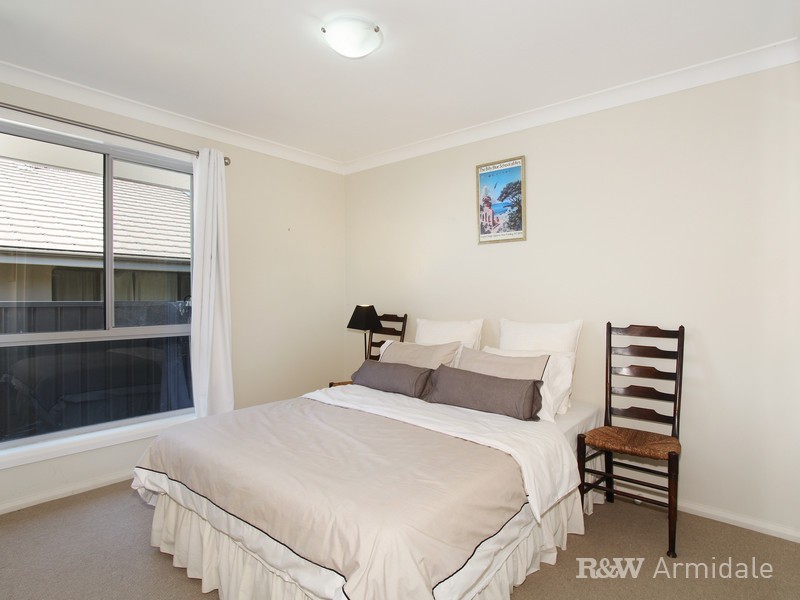 40 Albion Close, Armidale NSW 2350