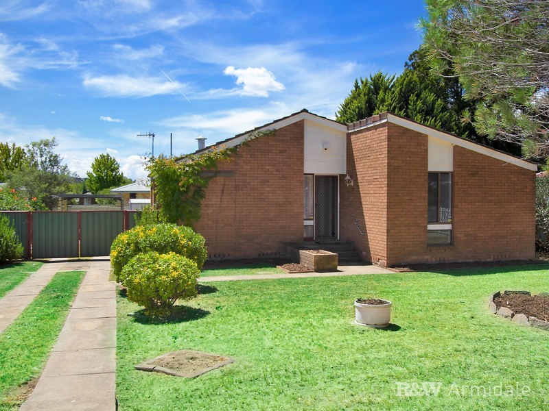 15 Claude Street, Armidale NSW 2350