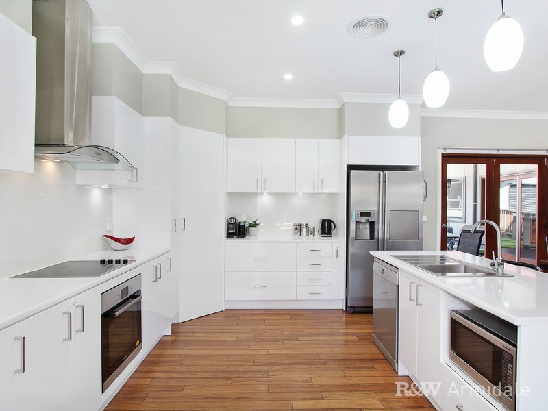 220 Galloway Street, Armidale NSW 2350