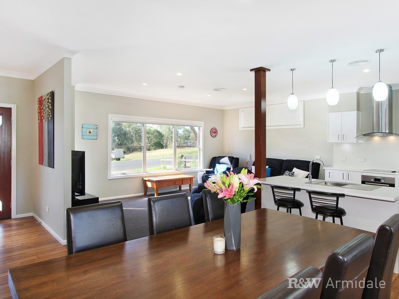 220 Galloway Street, Armidale NSW 2350