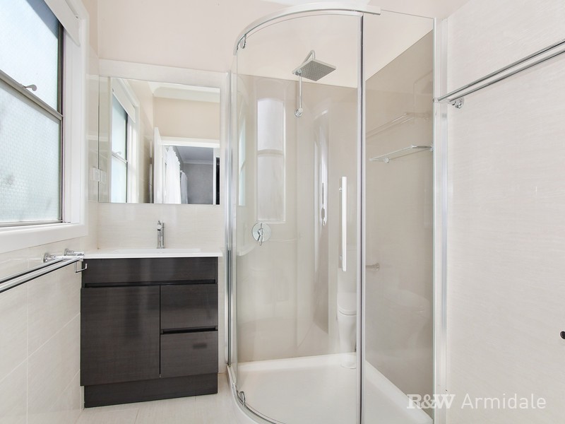 220 Galloway Street, Armidale NSW 2350