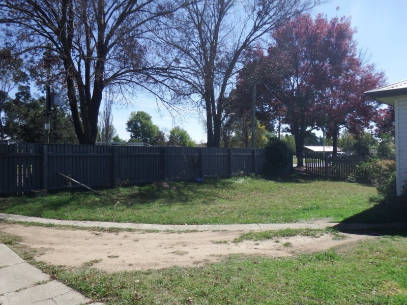 49 Canambe Street, Armidale NSW 2350