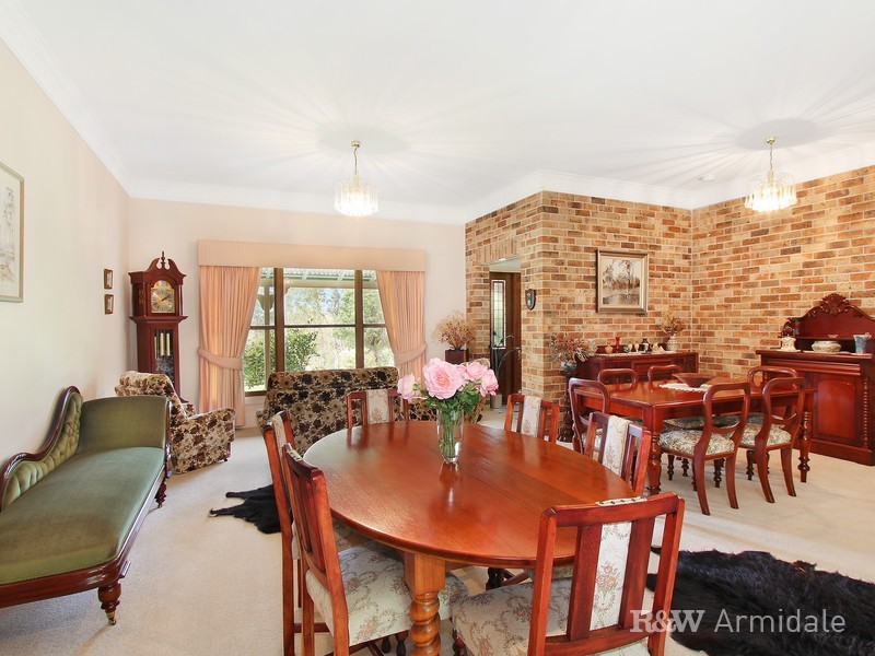 21 Trelawney Road, Armidale NSW 2350