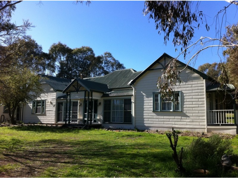 357 Rocky River Road, Uralla NSW 2358