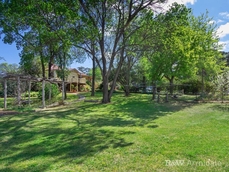 9 Braund Street, Armidale NSW 2350