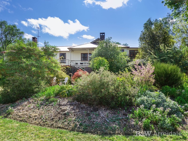 9 Braund Street, Armidale NSW 2350