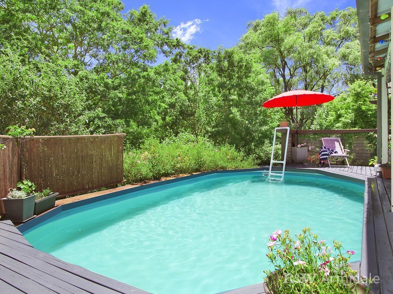 21 Elizabeth Avenue, Uralla NSW 2358