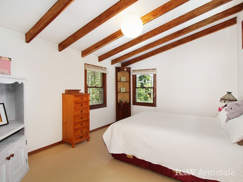 21 Elizabeth Avenue, Uralla NSW 2358