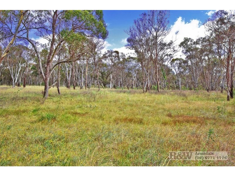 “Woodland” Panhandle Road, Uralla NSW 2358