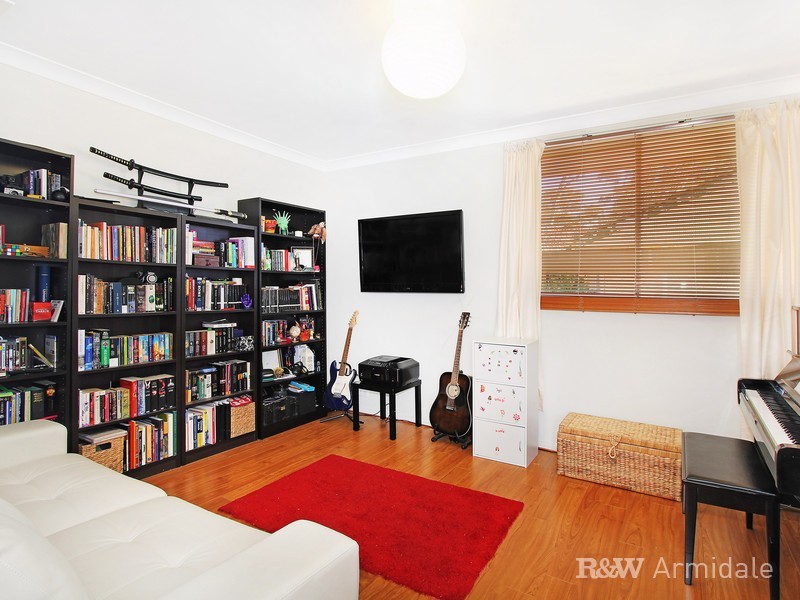 11 Caroline Crescent, Armidale NSW 2350