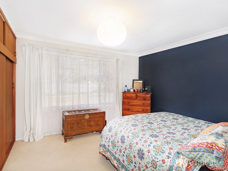 11 Caroline Crescent, Armidale NSW 2350