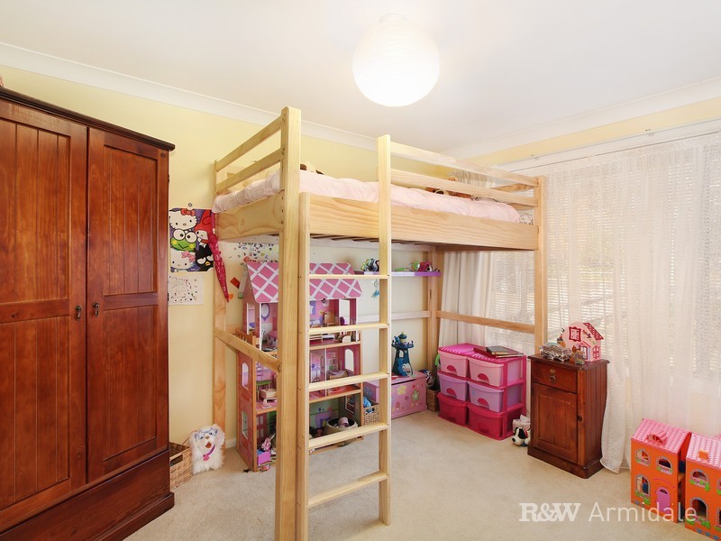 11 Caroline Crescent, Armidale NSW 2350