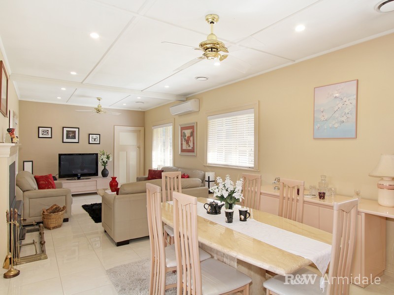 92 Barney Street, Armidale NSW 2350