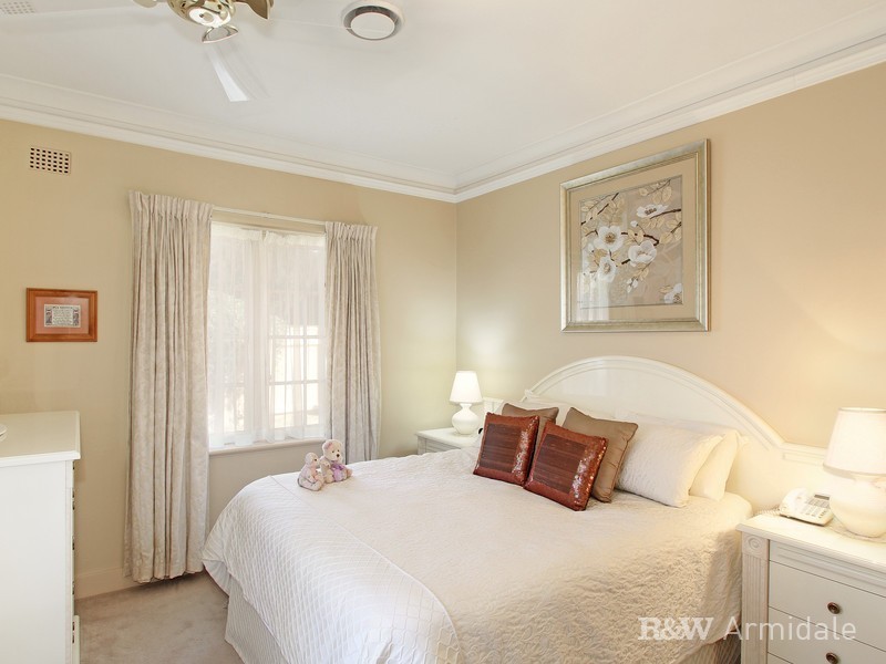 92 Barney Street, Armidale NSW 2350