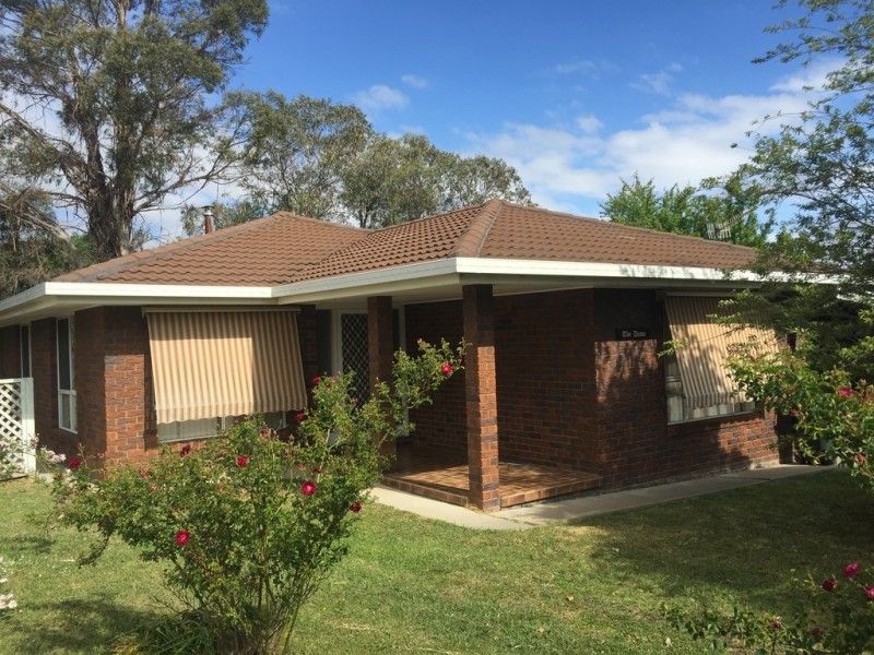30 Northey Drive, Armidale NSW 2350