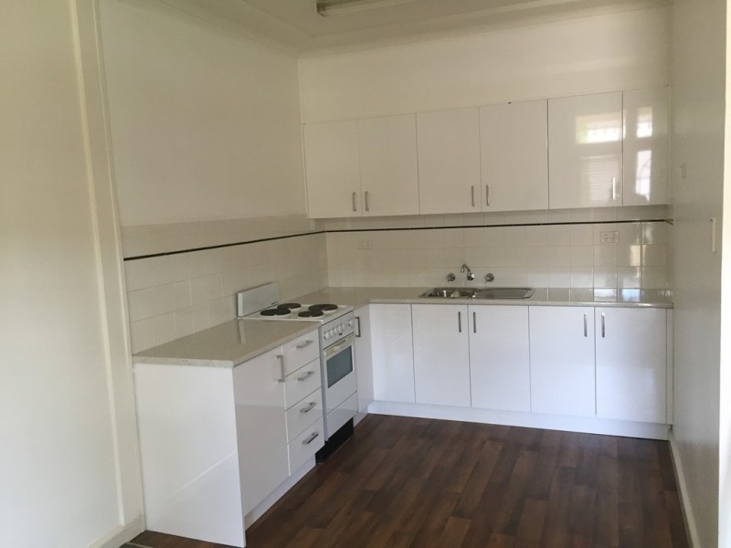 2/242 Beardy Street, Armidale NSW 2350