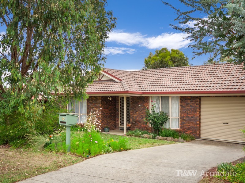 10 Kurrajong Close, Armidale NSW 2350