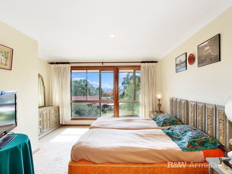 22 Bishop Crescent, Armidale NSW 2350
