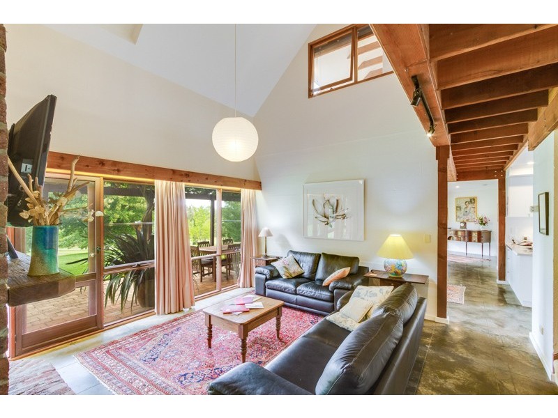 17 Gungurru Road, Armidale NSW 2350