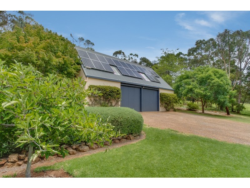 17 Gungurru Road, Armidale NSW 2350